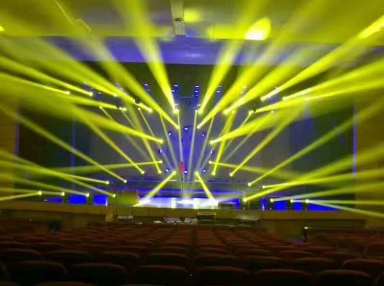 Moving Head BEAM 7R 230W