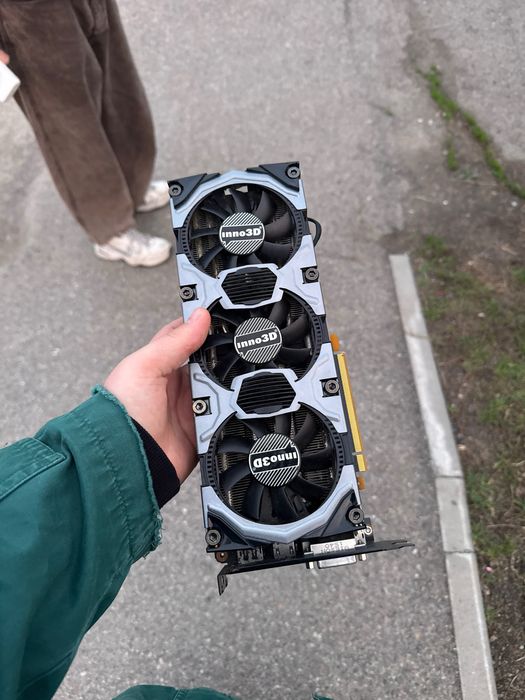 Продам GTX 980 inno3D