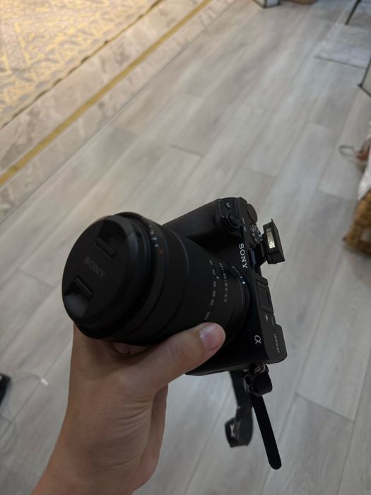 Камера Sony 6400