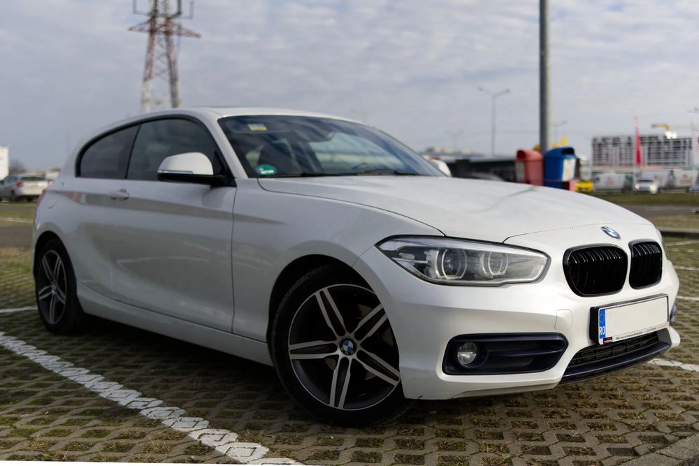 BMW Seria 1 120d LCI, 2L Diesel, 190 CP, cutie automata, Sport Line Shadow!