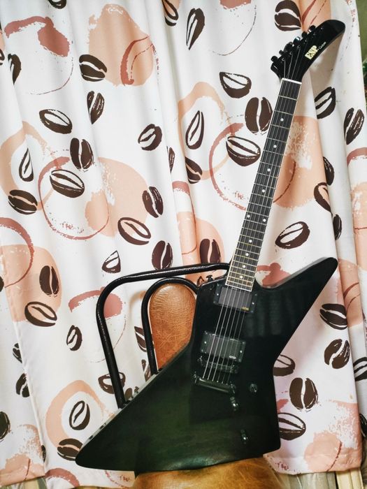 Продаю электрогитару