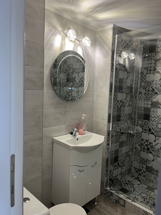 Garsonieră de vânzare