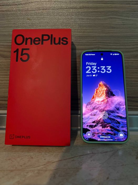 OnePlus 15 16RAM/512ROM чисто нов