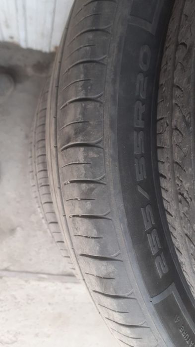 Продам резину комплект