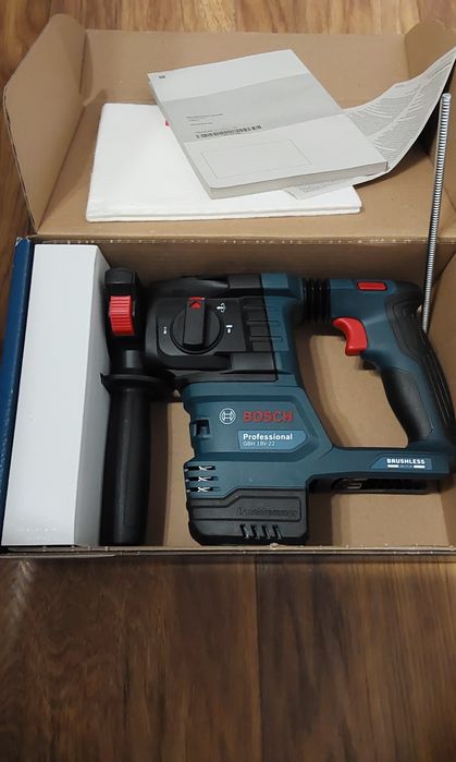 Ciocan rotopercutor nou, bosch