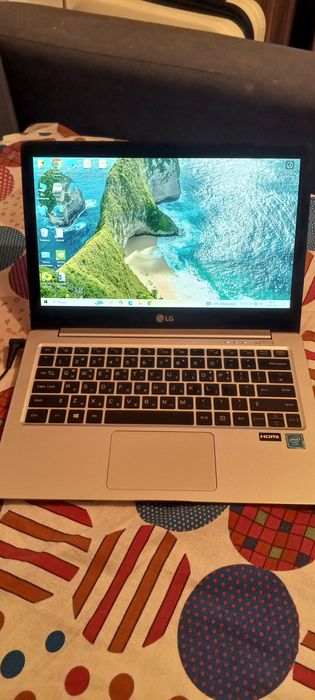 Продам нетбук LG