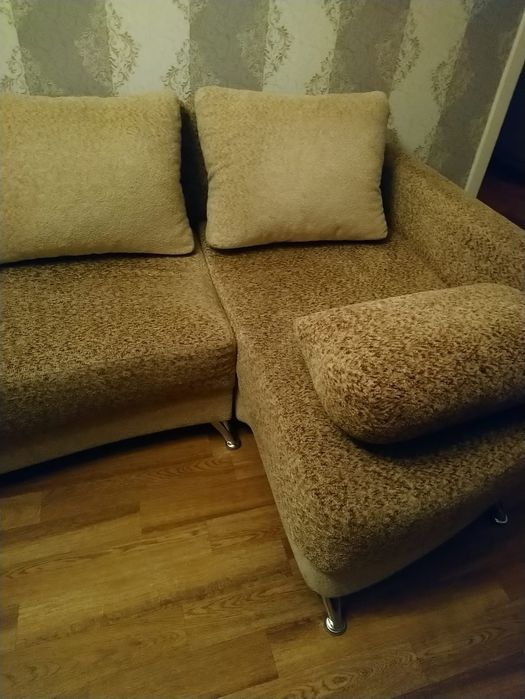Продам угловой диван