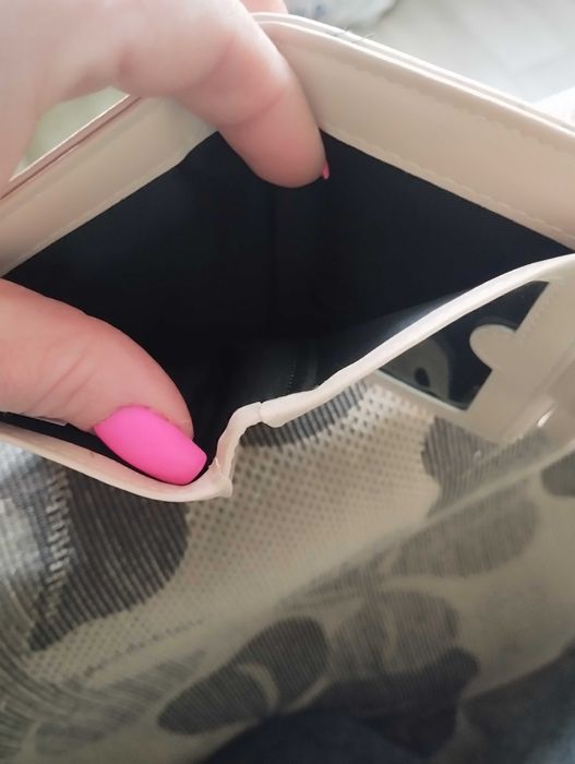 Нов дамски портфейл