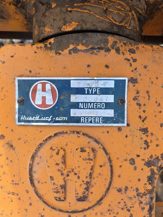 Plug huard tr 65