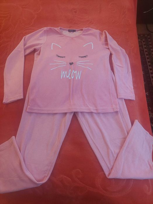 Pijama fete 8-9 ani