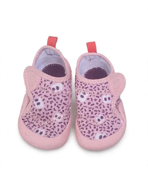 model aquasocks / aquashoes