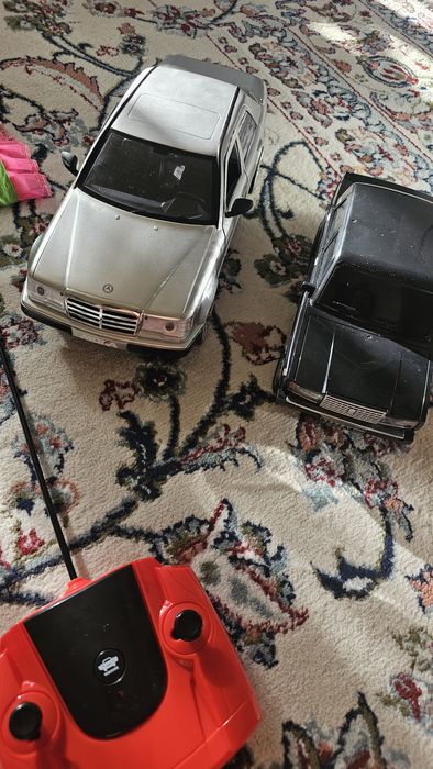 Машинка 124 мерседес