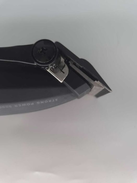 Masina de Tuns VGR 003 9000 RPM Fade - Resigilat (Incomplet)