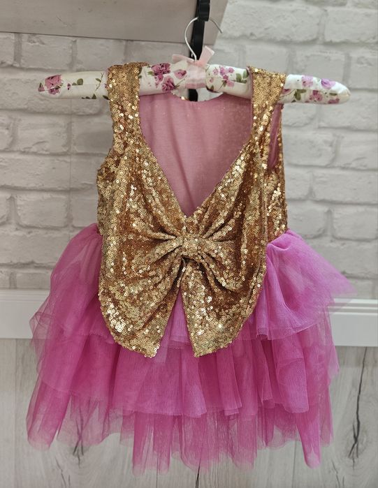 Кокетна детска рокля