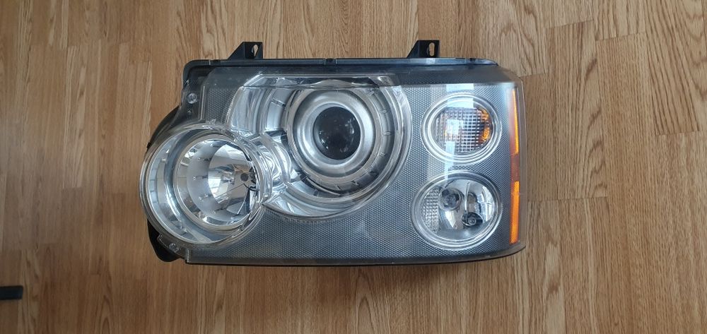 Far stanga complet bec calculatoare Range Rover Sport