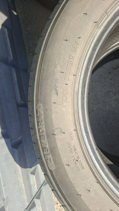 215/60/17 продам