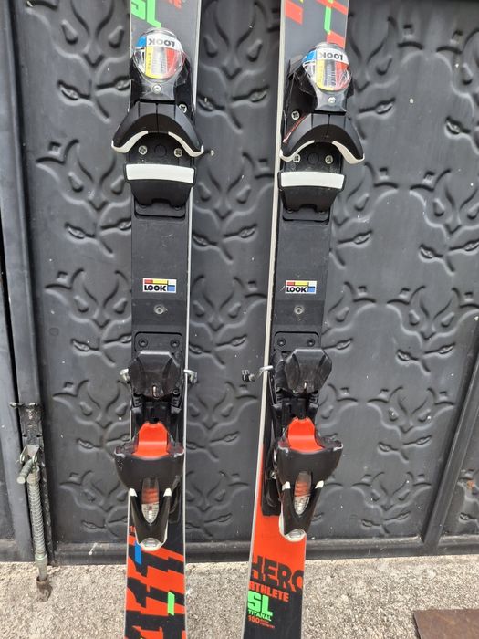 Съзтезателни ски rossignol hero  150