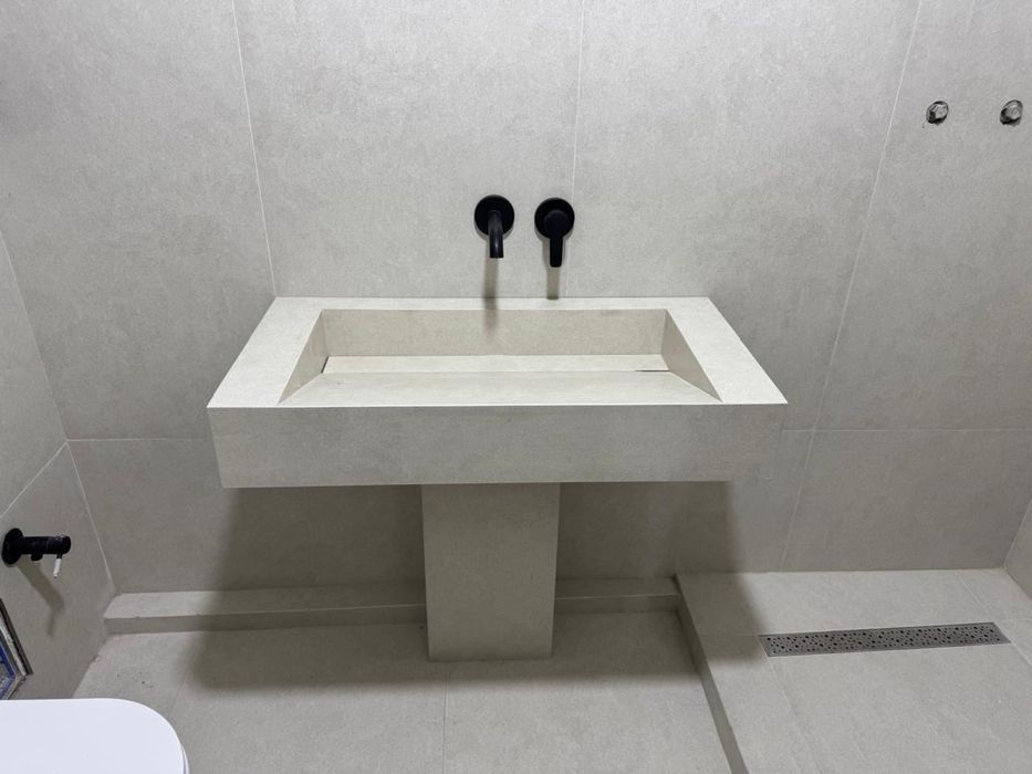 Раковина из керамогранита