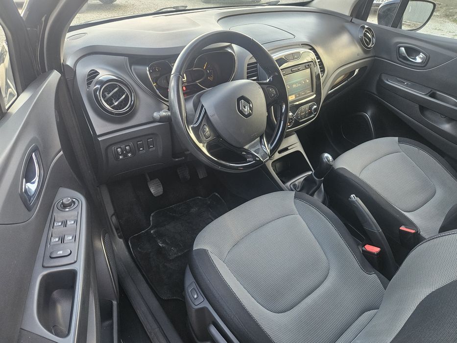 Renault Captur ~ 2015 Euro 5/ 1.5 dci 90 Cp/Navi/Sc incalzite/Clima/Senz park/Keyless/Led