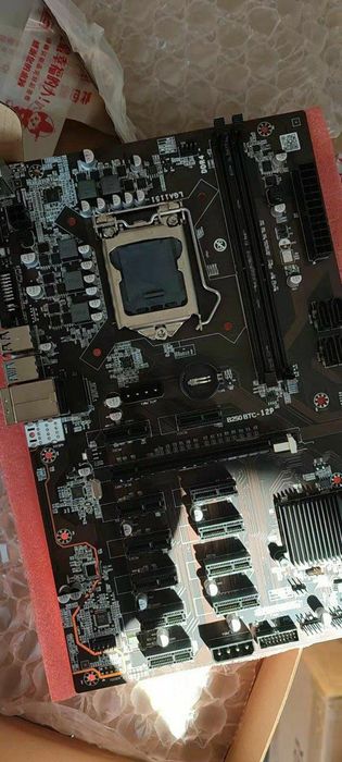 Материнская плата B250 — это серия плат на чипсете Intel B250, часто и