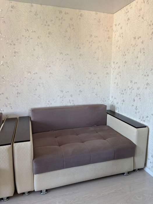 Продам диван б/у
