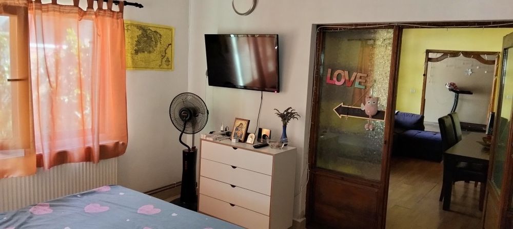 Vand casa în Vlaicu