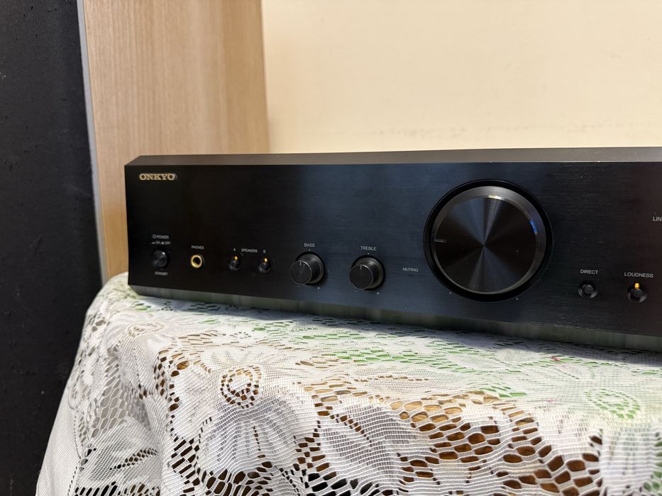 Onkyo A-9155 Стерео усилвател