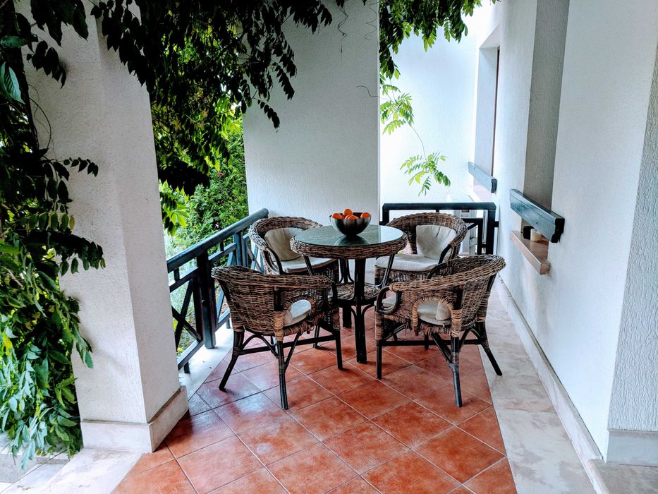 Апартаменти под наем Оазис Resort& Spa Лозенец, Burgas Beach Resort