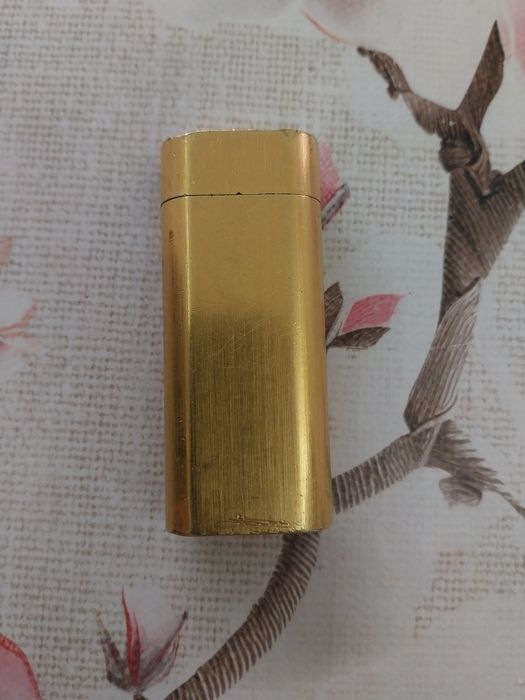 Bricheta cartier placata aur ,preț fix