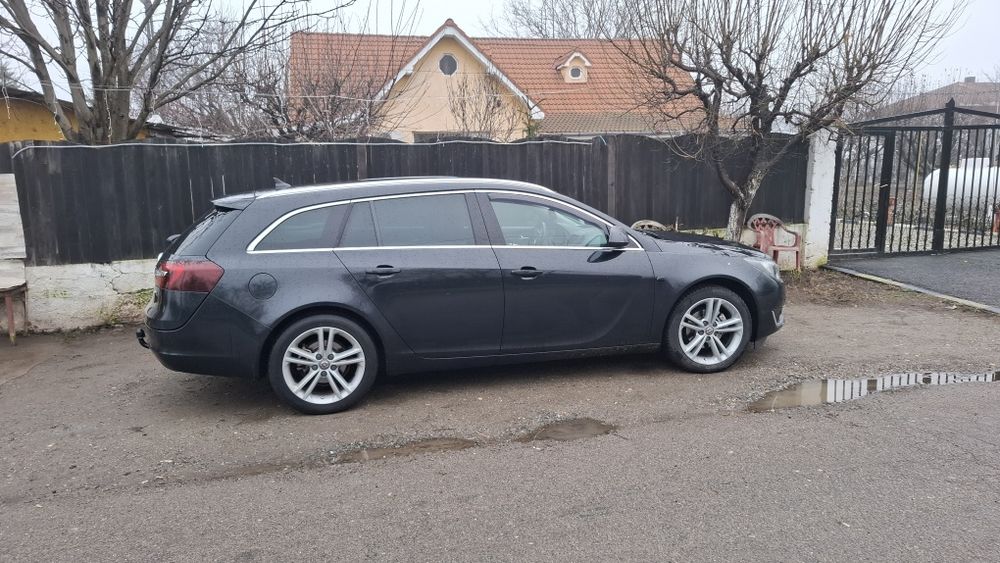 Opel insignia 2014