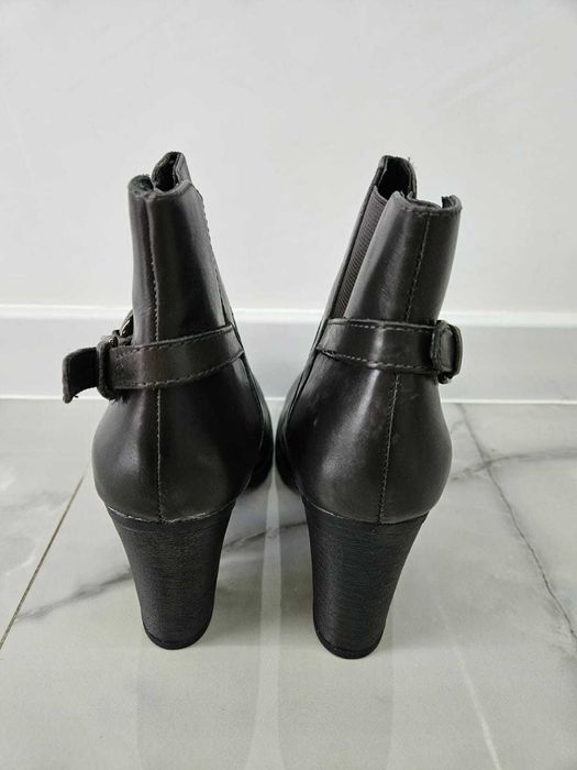 Дамски боти от естествена кожа  Geox