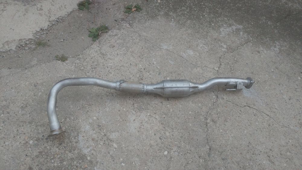 Toyota Avensis 2002 kombi -катализатор  и други