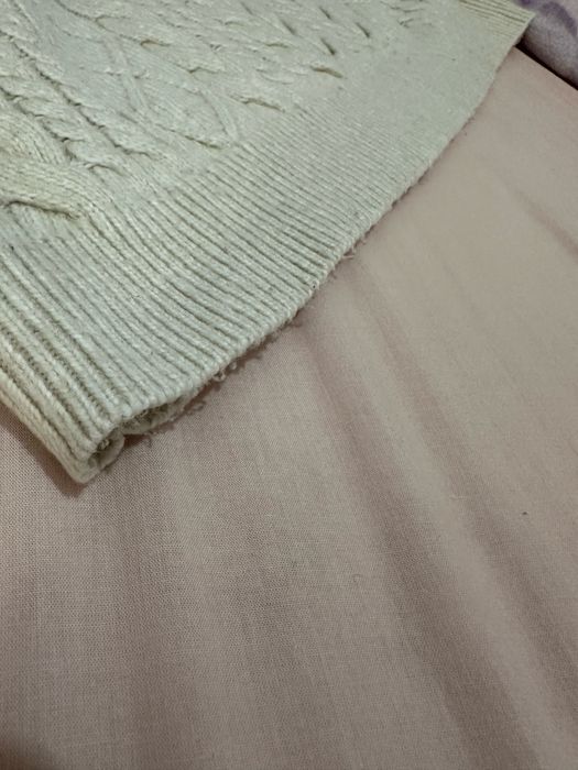 Pulover crem L New Yorker