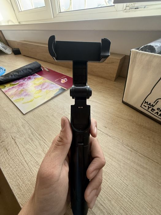 Селфи-палка / Штатив с Bluetooth-кнопкой