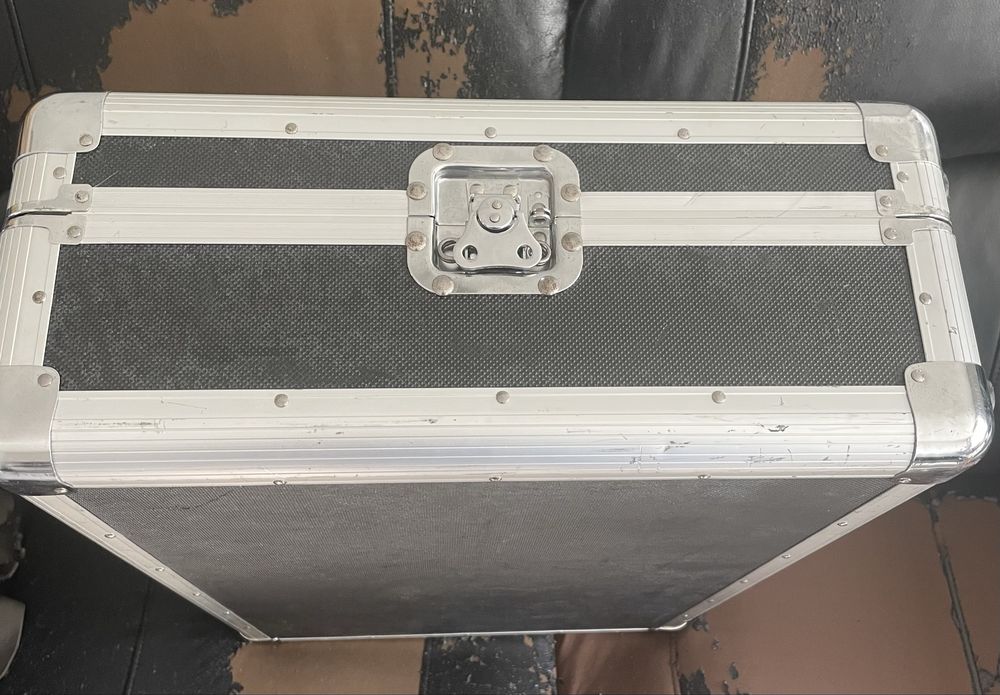 Кейс за аудио техника,DJ