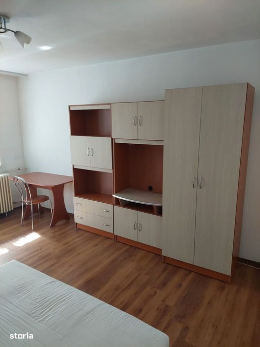 Vand garsoniera Manastur