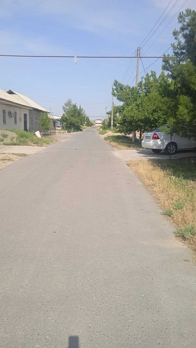 Hovli-yer sotiladi