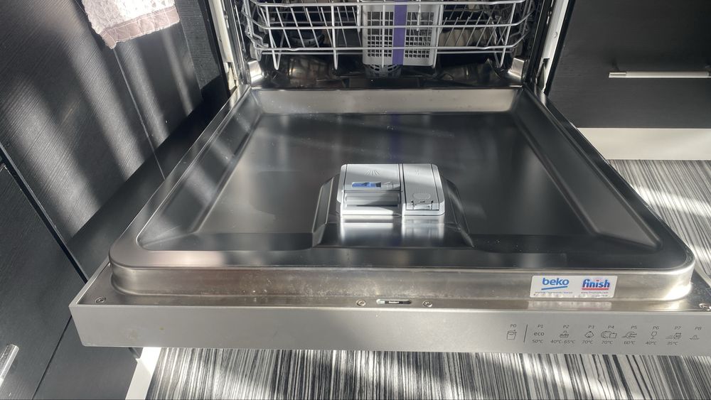 Съдомиална BEKO свободностояща 60см