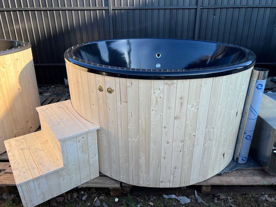 Ciubăr fibră sticlă 5-6 pers. | Aeromasaj + LED + sobă inox