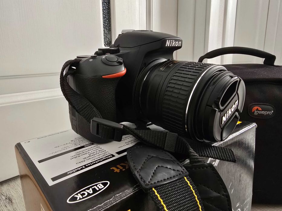 Cameră Nikon D5500