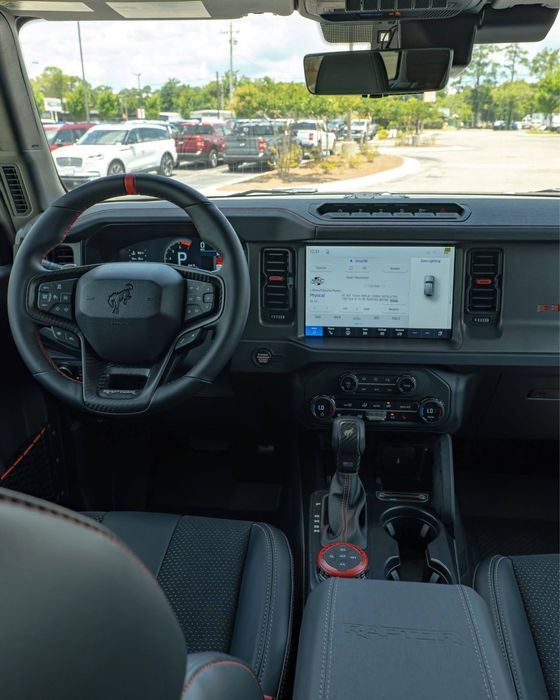 Ford Bronco Raptor 2025/09