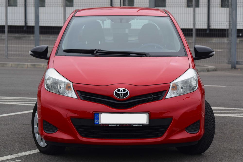 Toyota Yaris 2012 , 78.000 km , 1,3 benzina , euro 5 , unic proprietar.