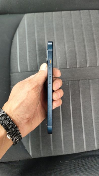 Айфон 14 в хорошем состояний