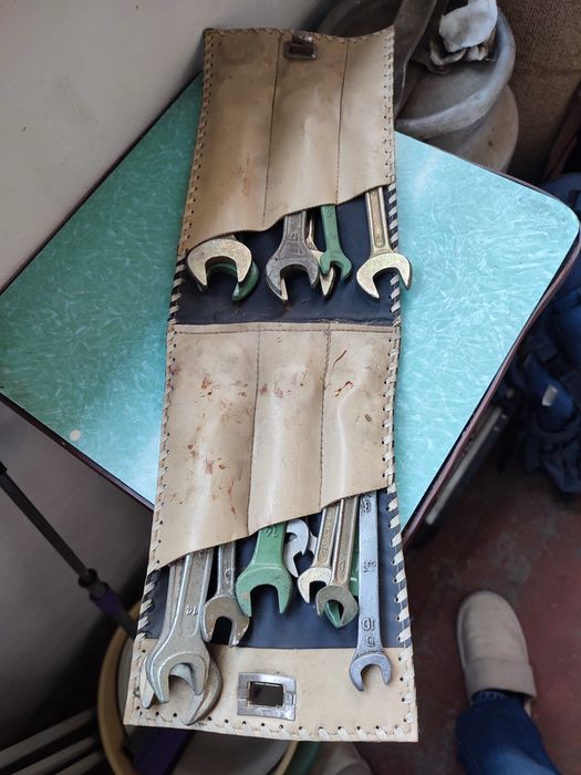 Продам набор рожковых ключей.