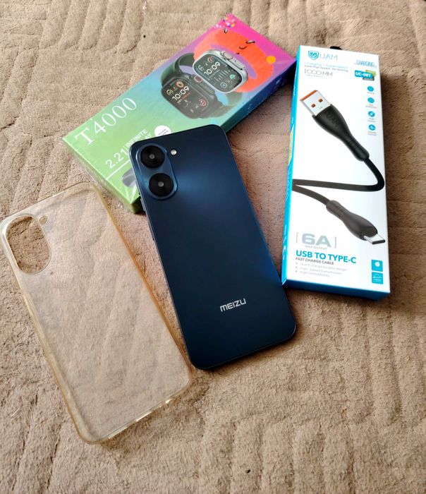 Продам смартфон 4\64гб + подарок