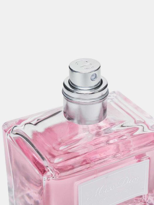 Ayollar uchun parfyumlangan suv Miss Dior Blooming Bouquet Probnikda,