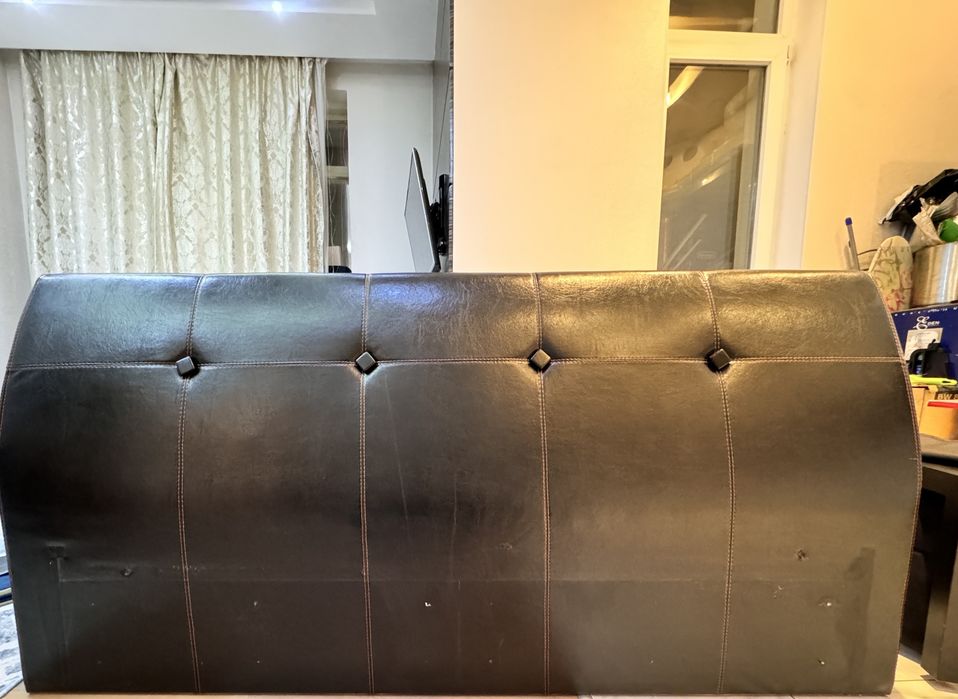 Подголовник для двуспальной кровати