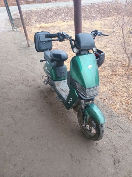 Skuter sotladi srochna