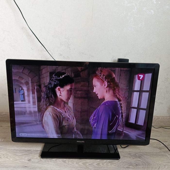 Продам телевизор PHILIPS б/у.