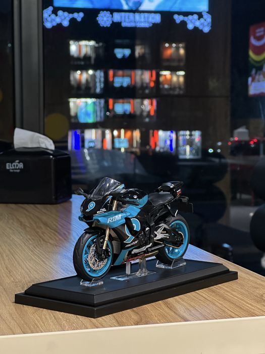 модель мотоцикла, motosikl yamaxa r1